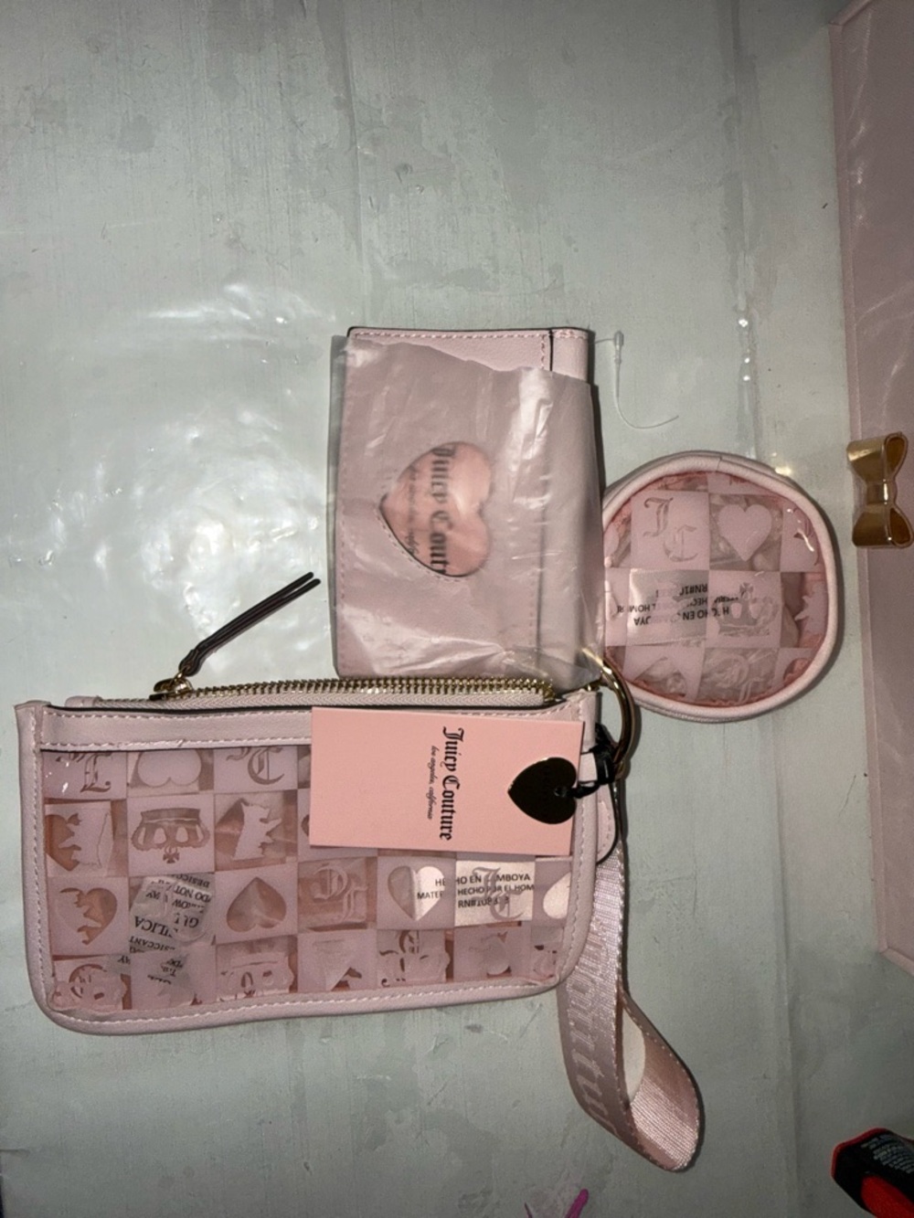 Juicy Couture Light Pink Clear Wristlet with Matching Pouches - Picture 2 of 2